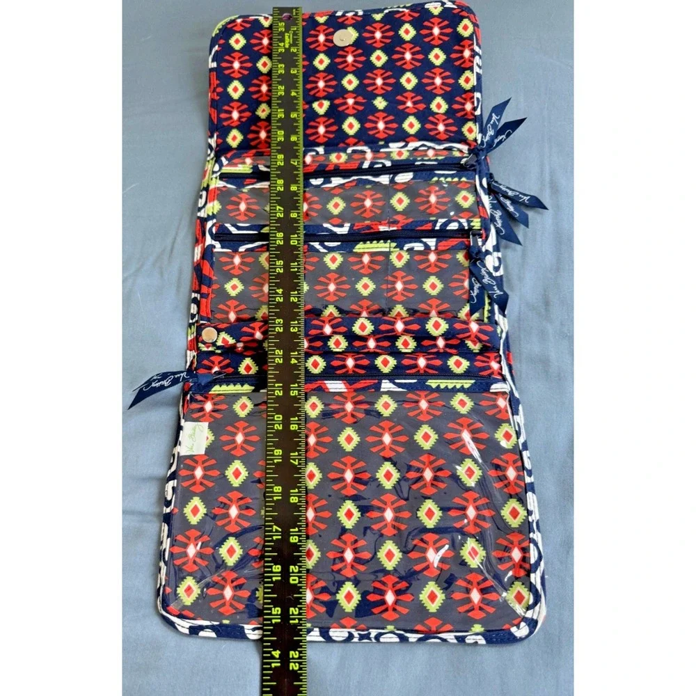Vera Bradley Travel Jewelry Case Folio Book in the Sun‎ Valley pattern
